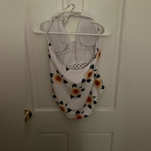 Juniors swimsuit